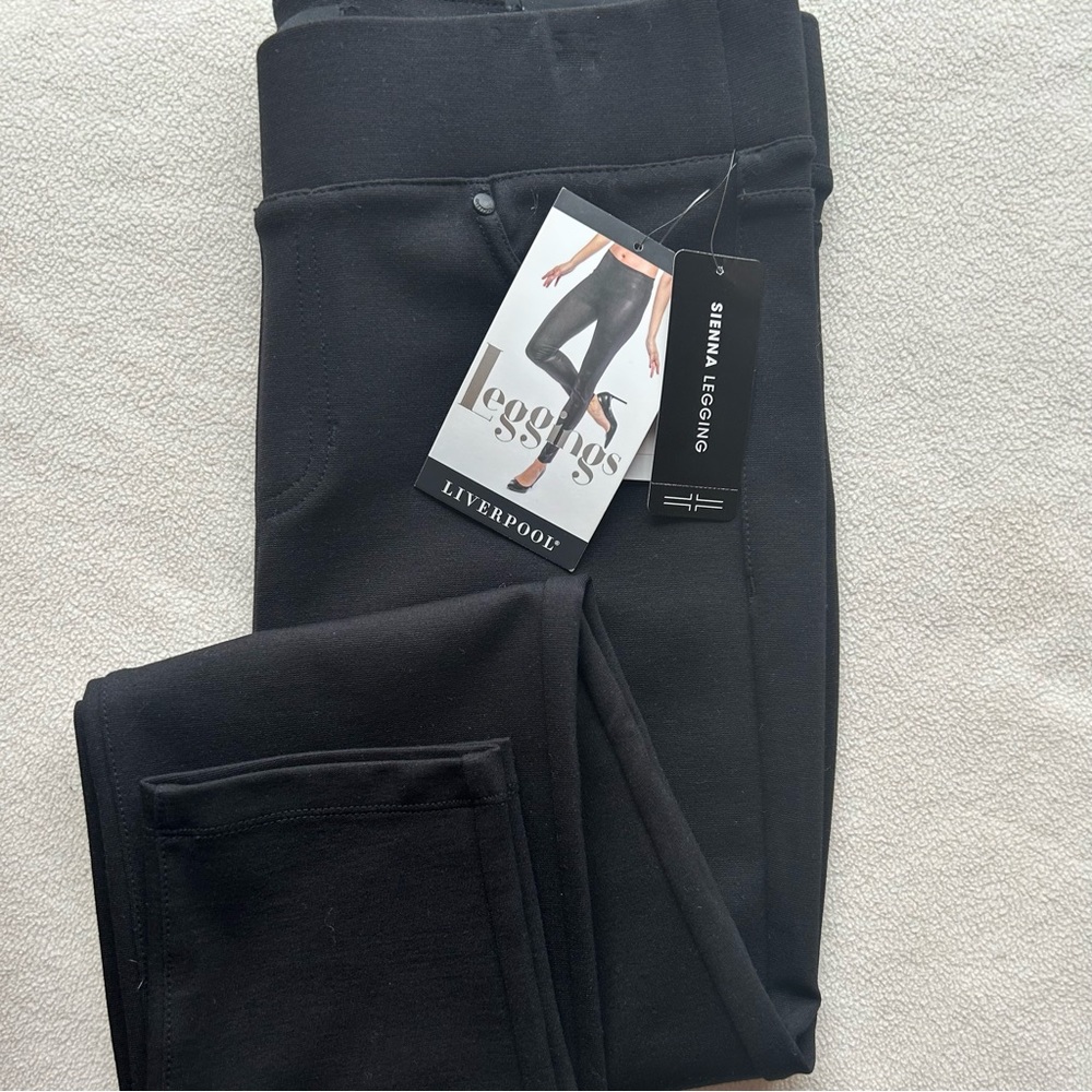 Liverpool Sienna Leggings, Black
